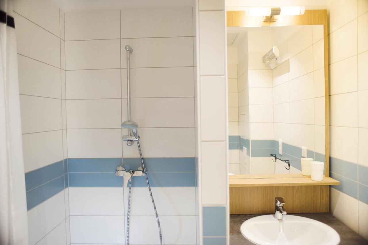 Appartements Des Joncas Мартиг Екстериор снимка
