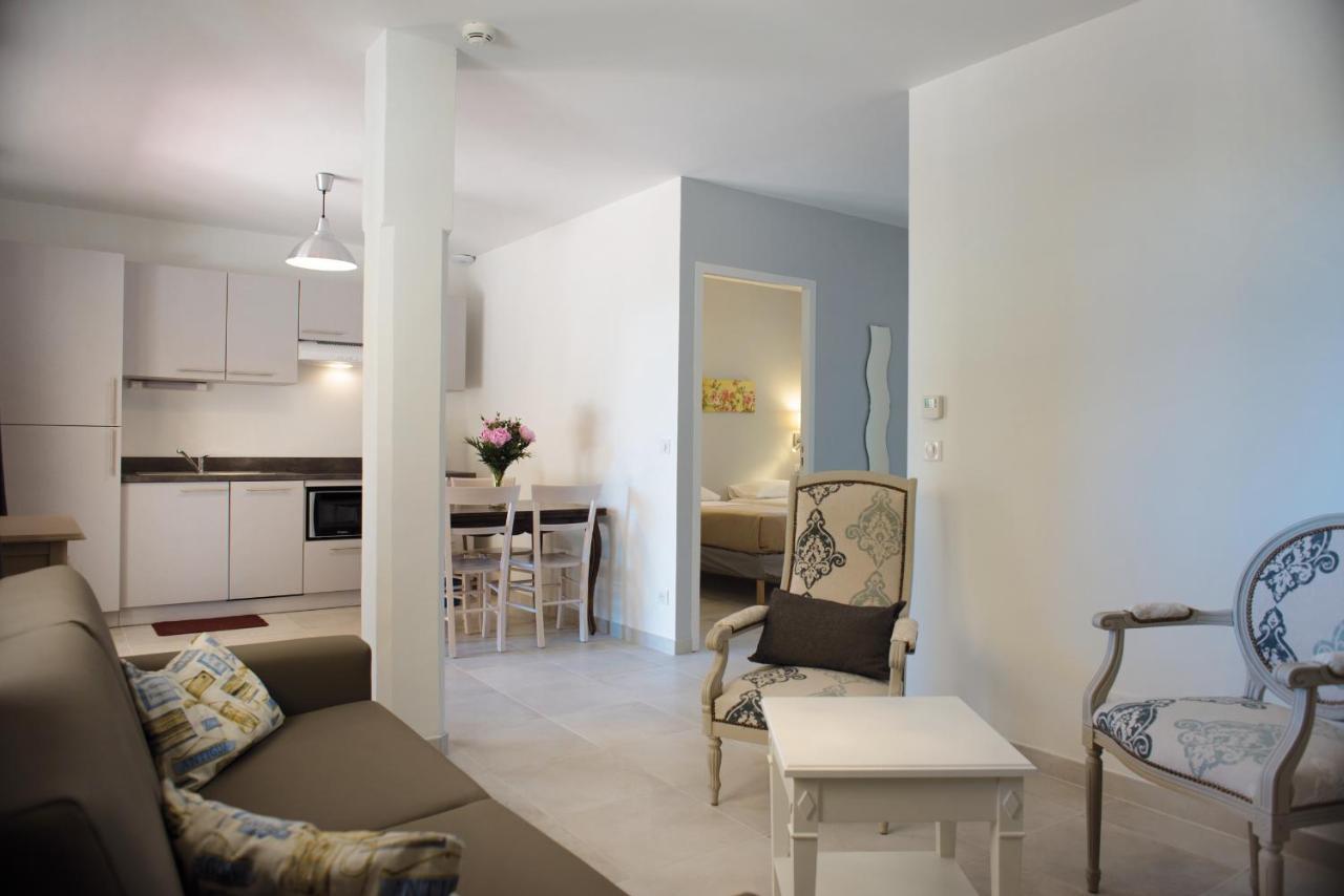 Appartements Des Joncas Мартиг Екстериор снимка
